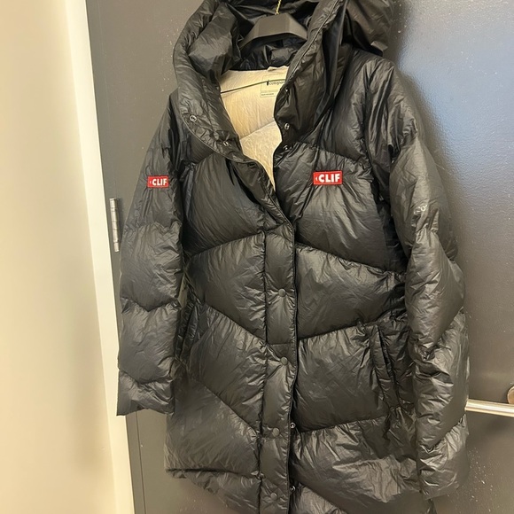 Cotopaxi S mint condition “Nina” downfilled 3/4 length lightweight parka- Clif - Picture 3 of 16